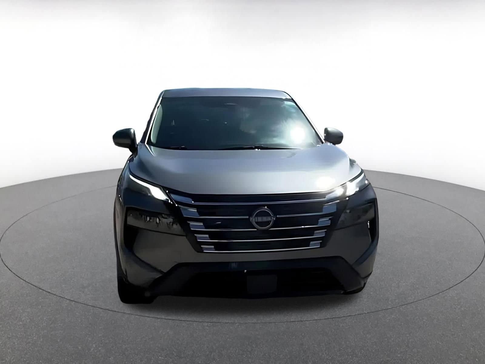 Thumbnail: 2025 Nissan Rogue - 4