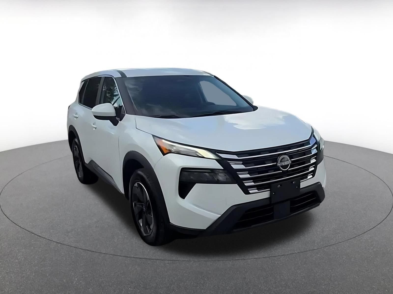 Thumbnail: 2025 Nissan Rogue - 3