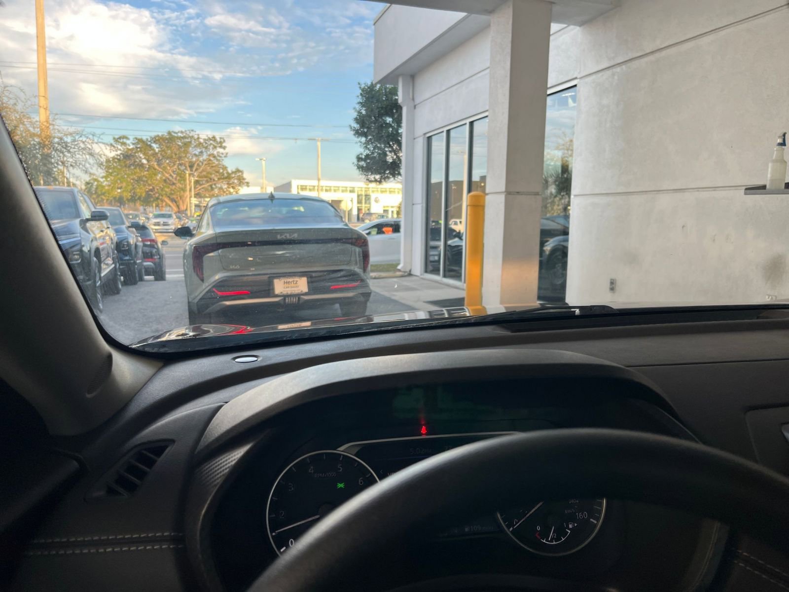 Thumbnail: 2025 Nissan Sentra - 34