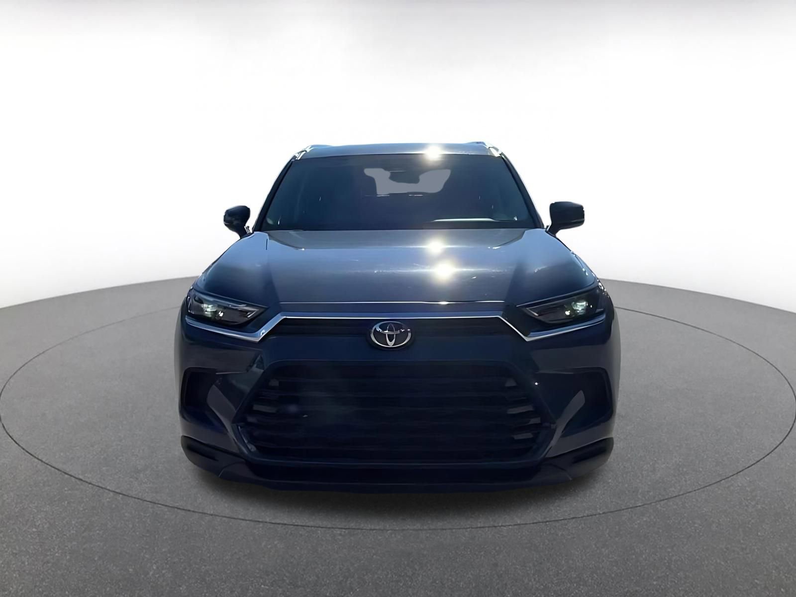 Thumbnail: 2025 Toyota Grand Highlander - 4