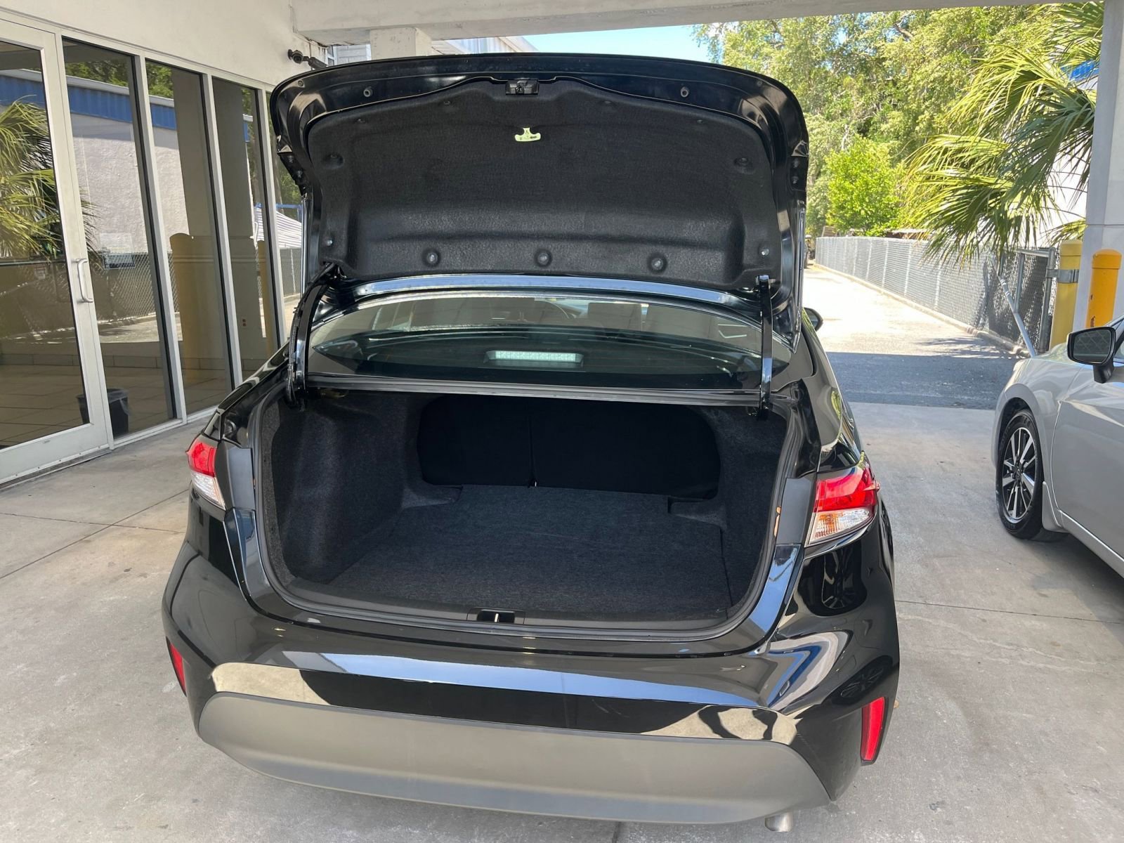 Thumbnail: 2025 Toyota Corolla - 29