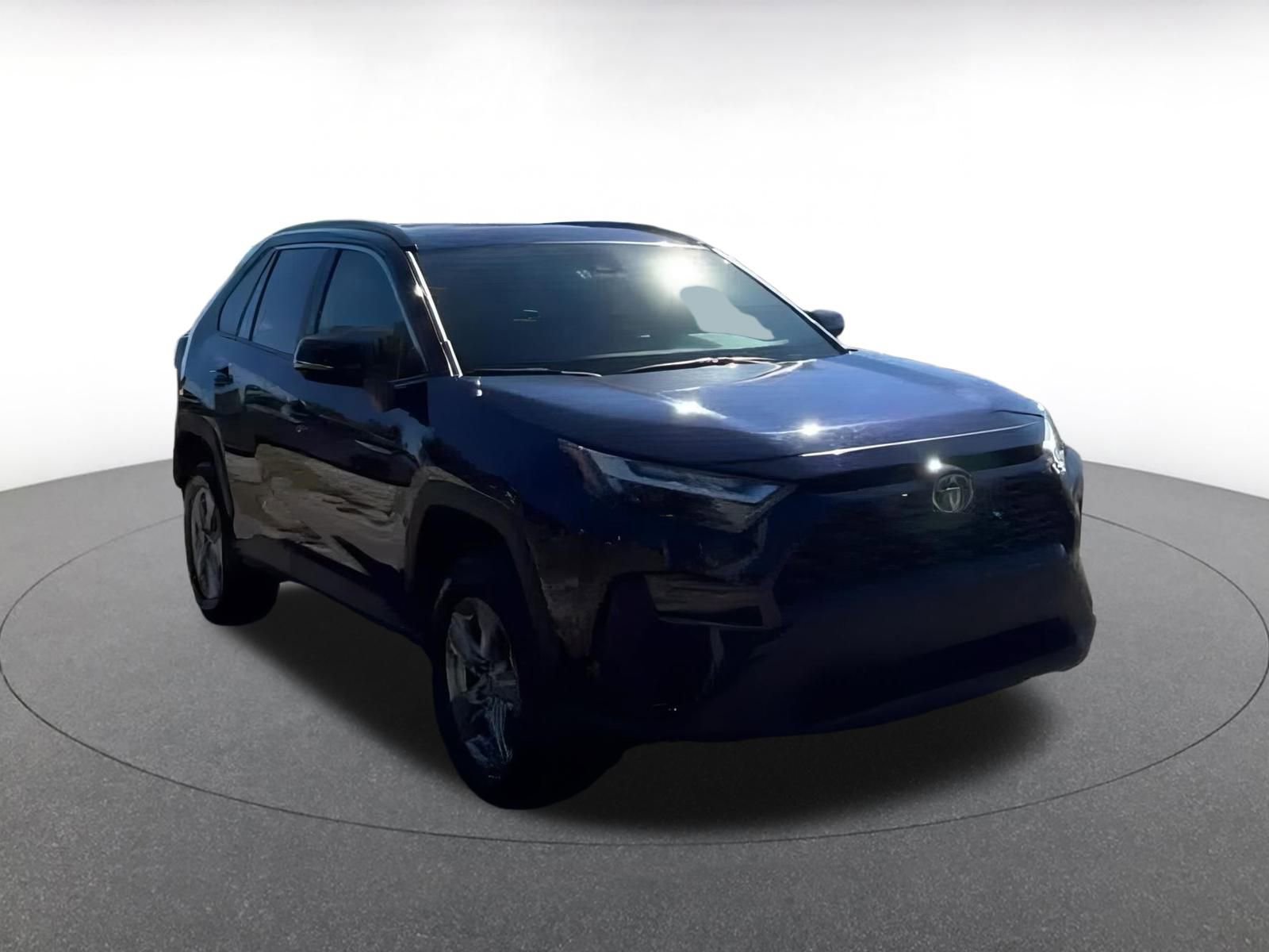 Thumbnail: 2025 Toyota RAV4 - 3
