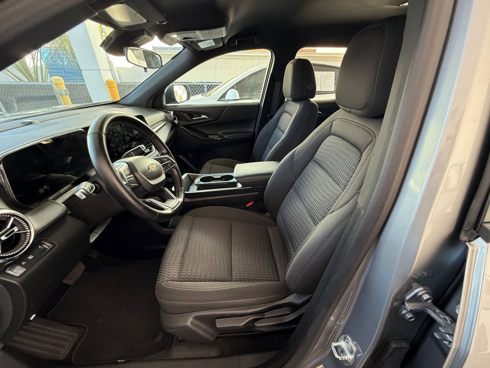 Thumbnail: 2025 Chevrolet Equinox - 27