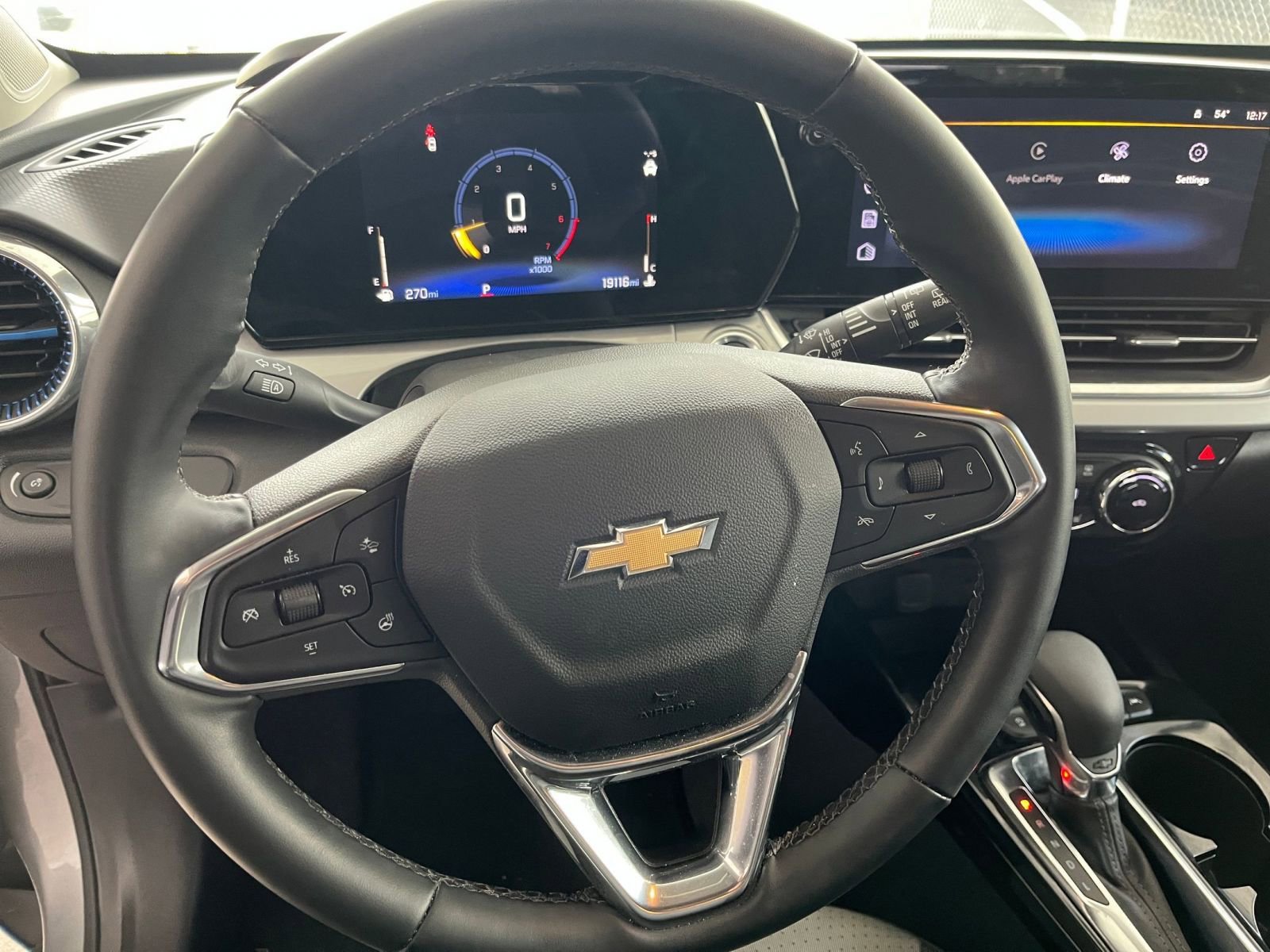 Thumbnail: 2025 Chevrolet Trax - 28