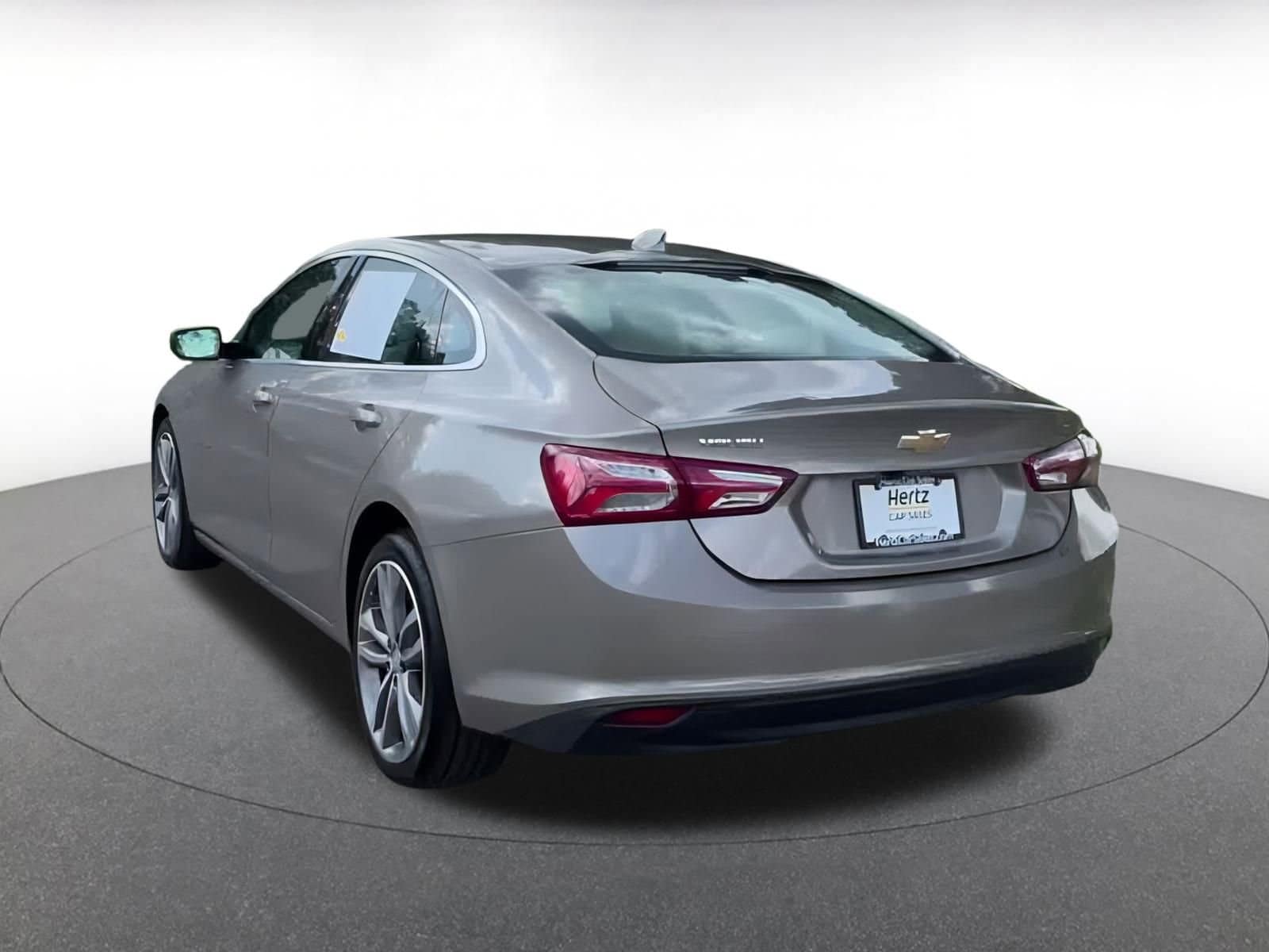 Thumbnail: 2024 Chevrolet Malibu - 11