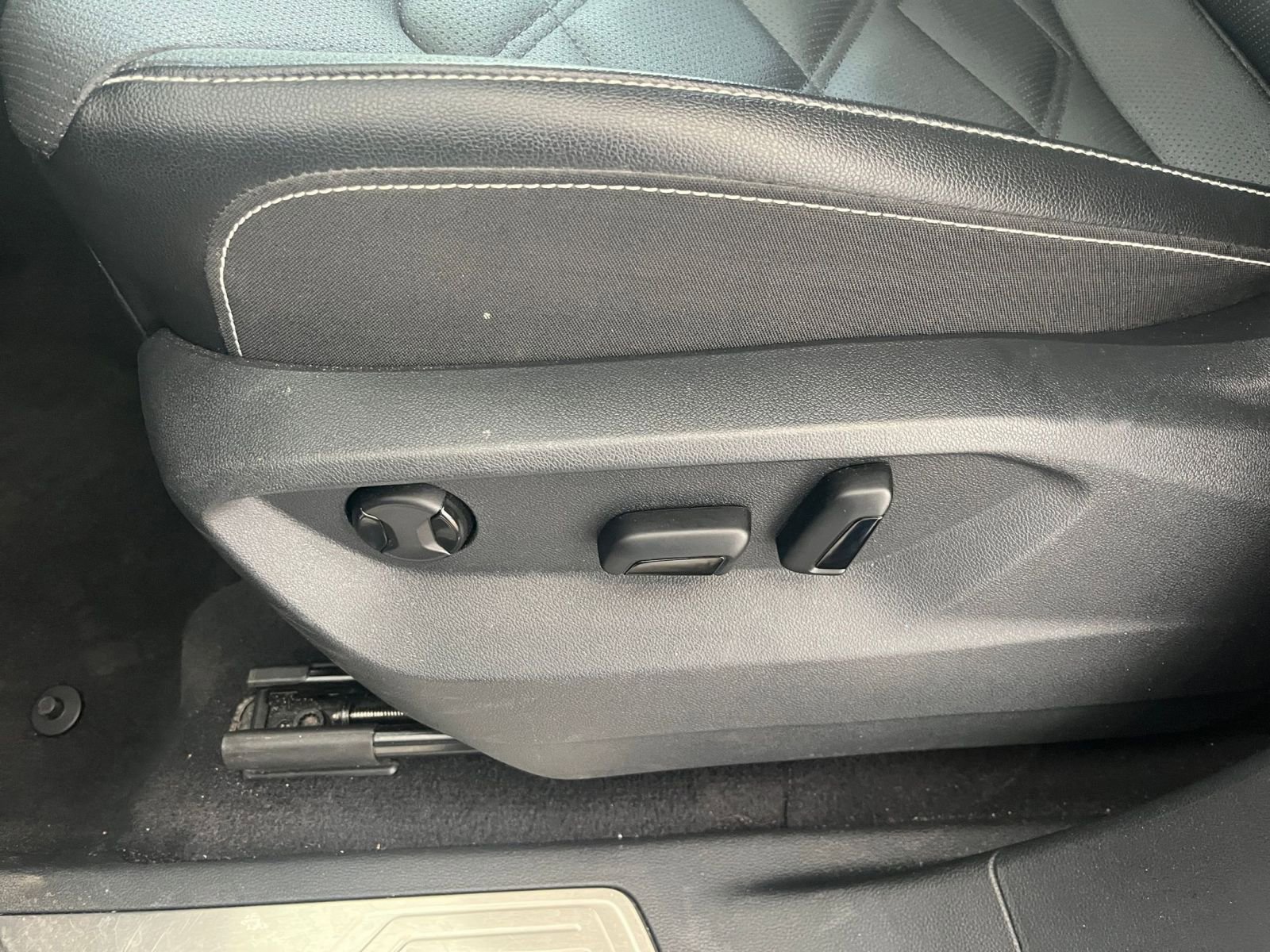 Thumbnail: 2025 Volkswagen Atlas - 22