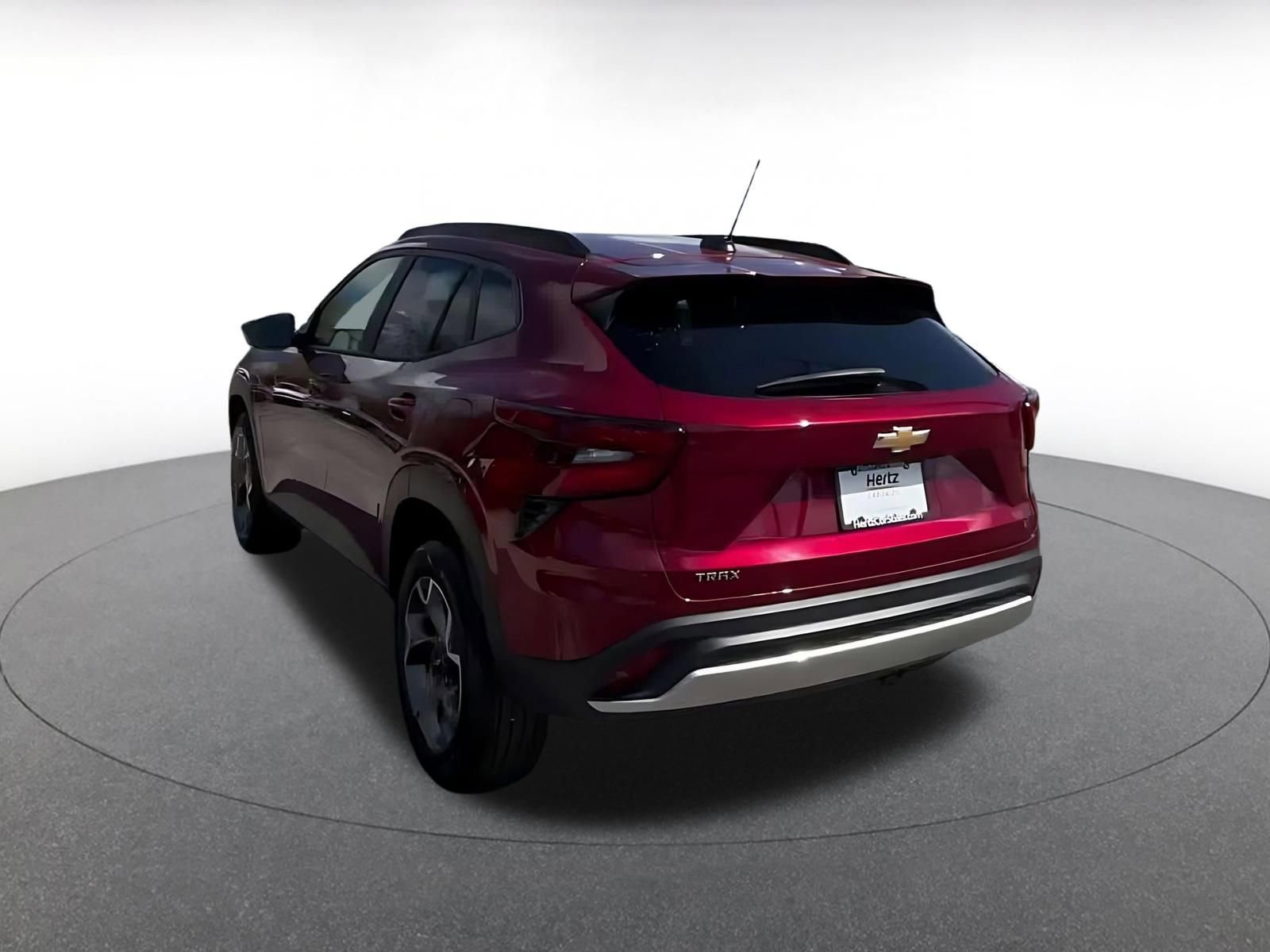 Thumbnail: 2025 Chevrolet Trax - 9