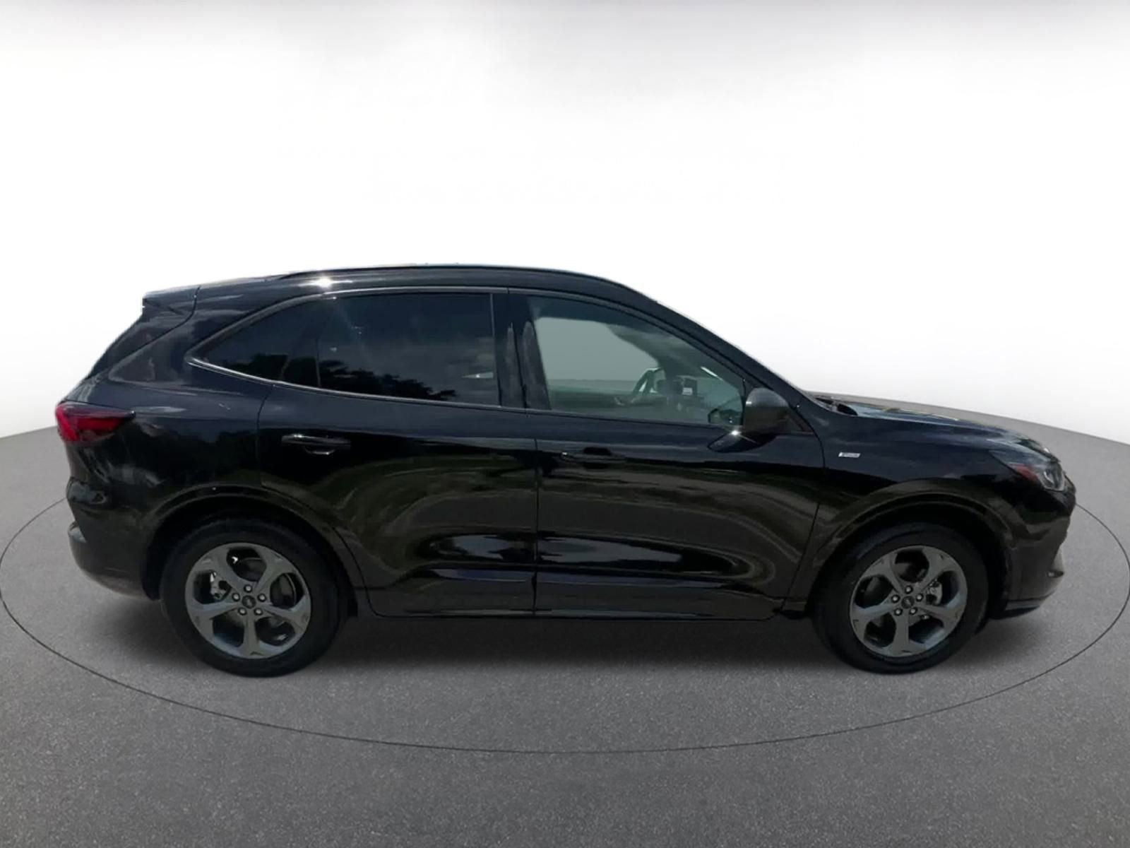 Thumbnail: 2024 Ford Escape - 15