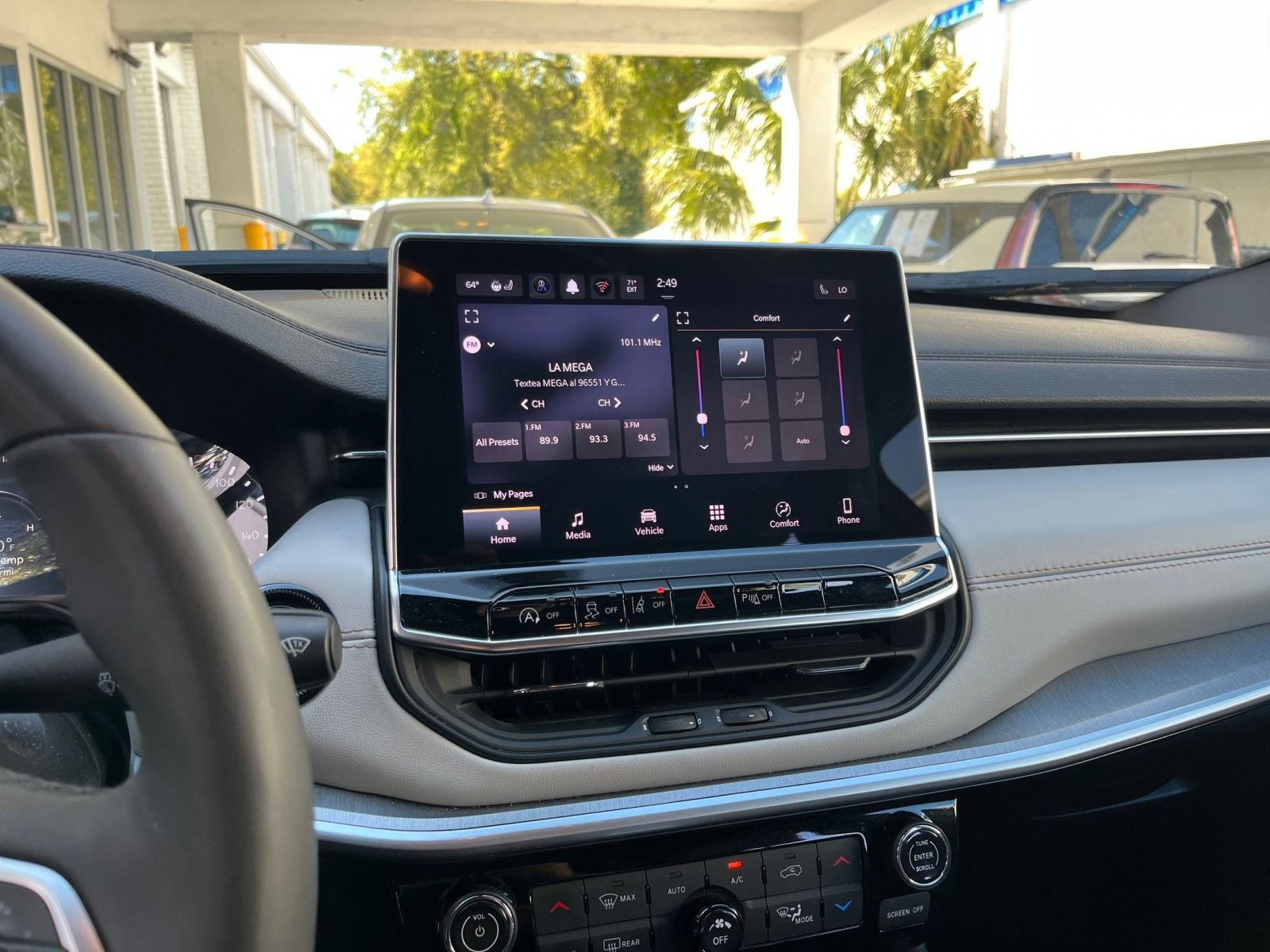 Thumbnail: 2025 Jeep Compass - 20