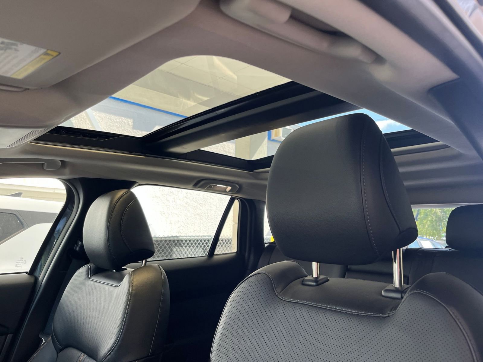 Thumbnail: 2025 Mazda CX-50 - 30