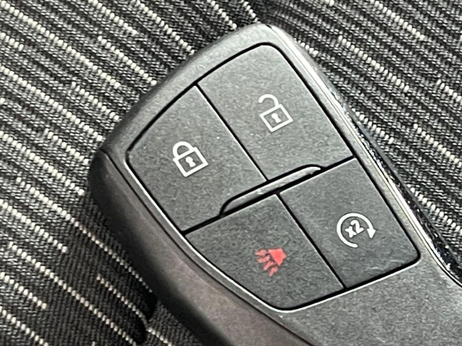 Thumbnail: 2025 Chevrolet Equinox - 25