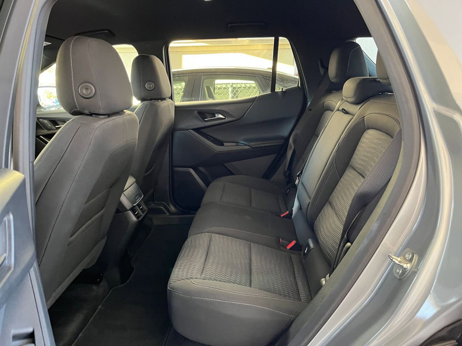 Thumbnail: 2025 Chevrolet Equinox - 25