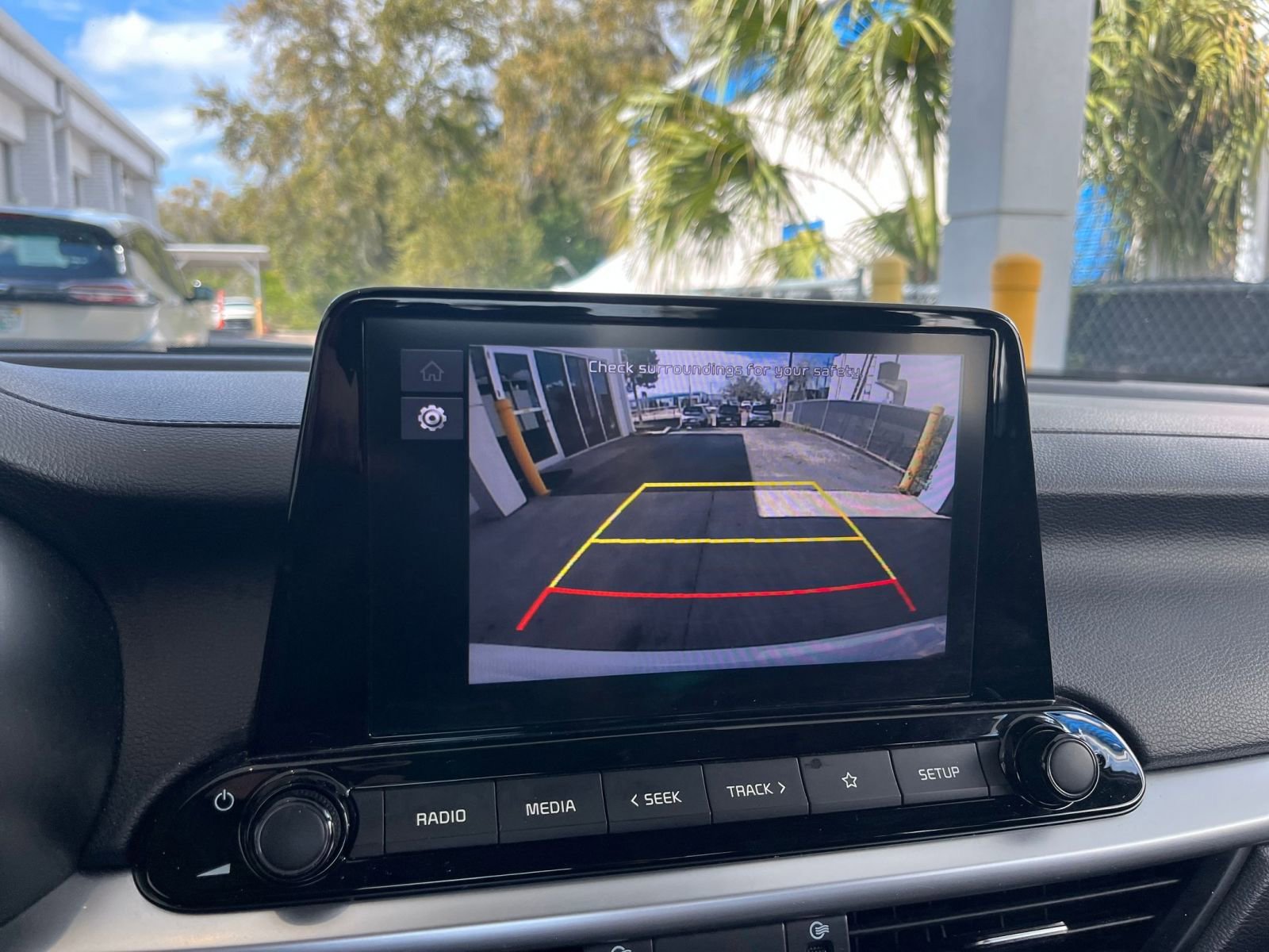 Thumbnail: 2024 Kia Forte - 23