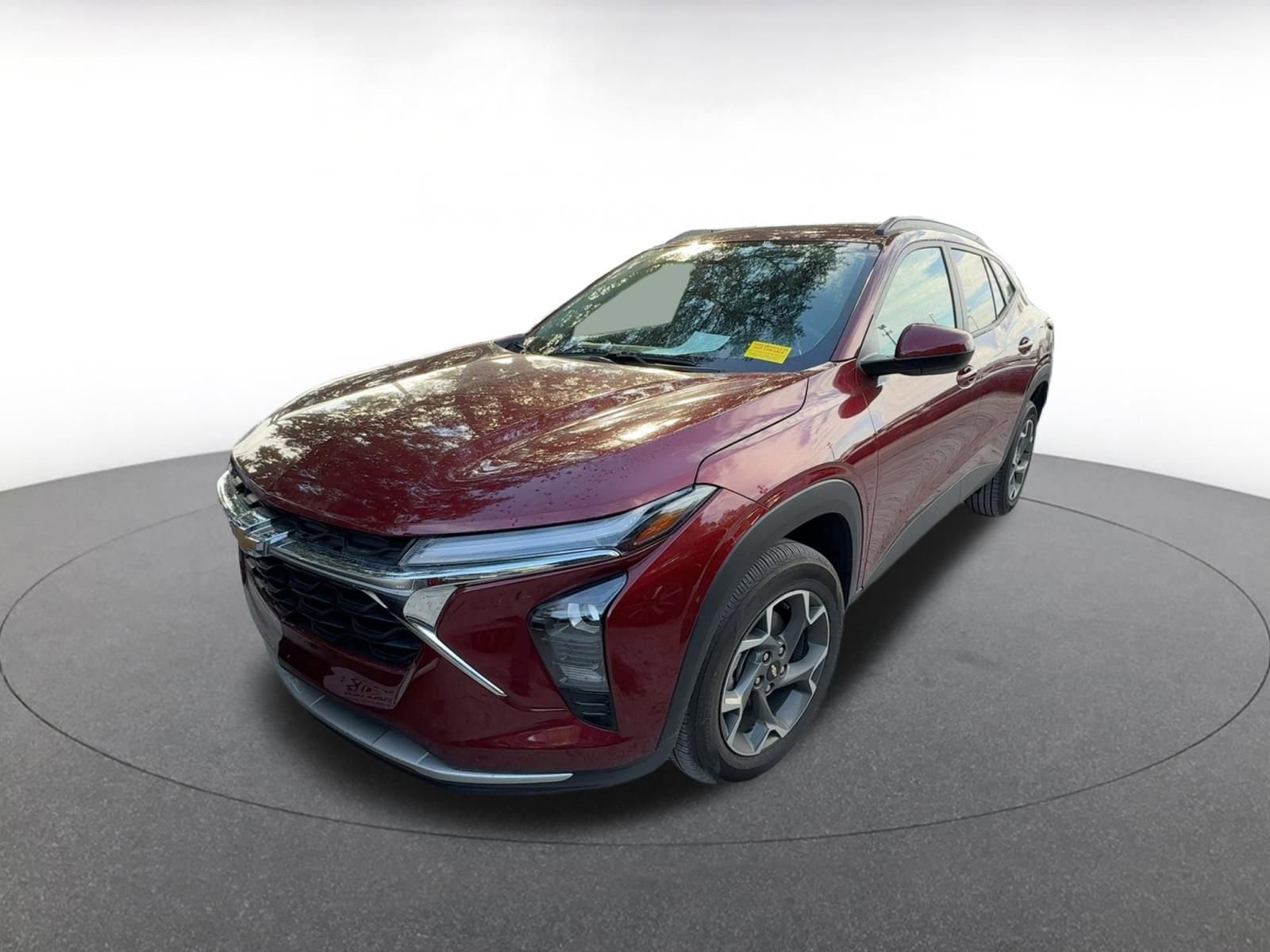 Thumbnail: 2025 Chevrolet Trax - 3