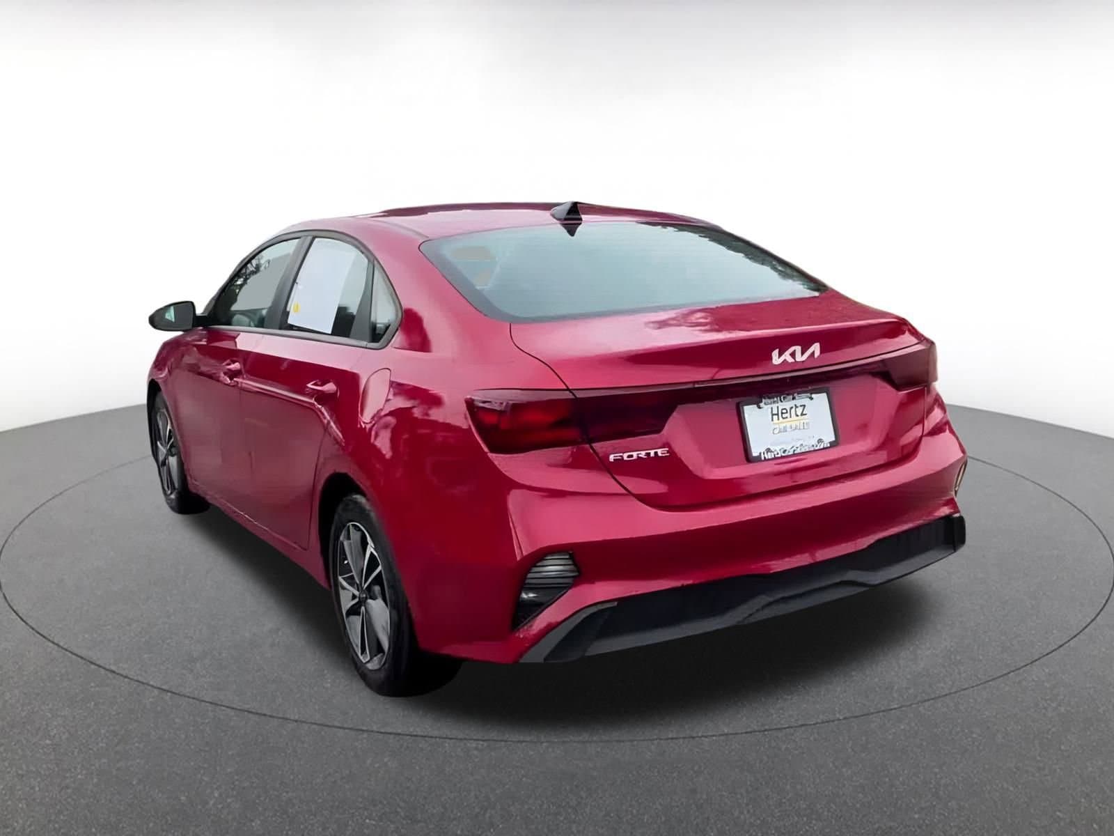 Thumbnail: 2024 Kia Forte - 11