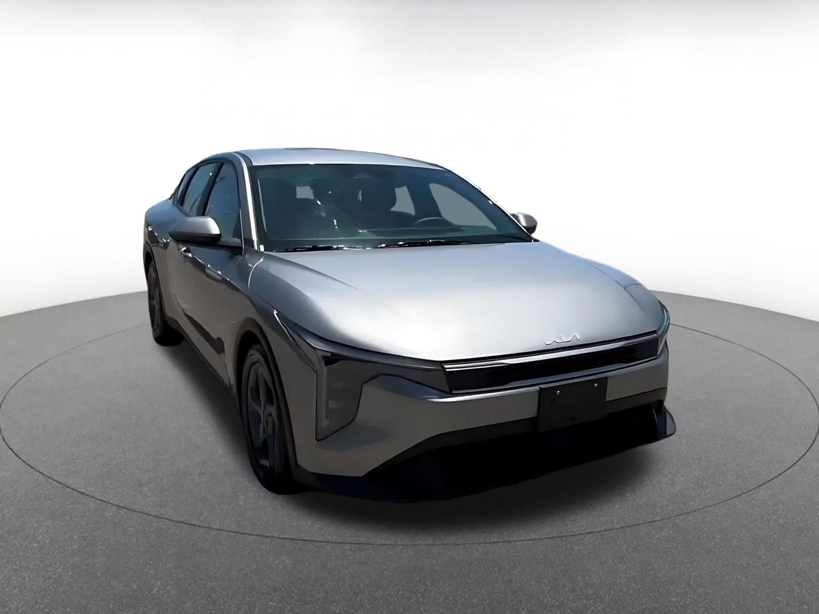 Thumbnail: 2025 Kia K4 - 3