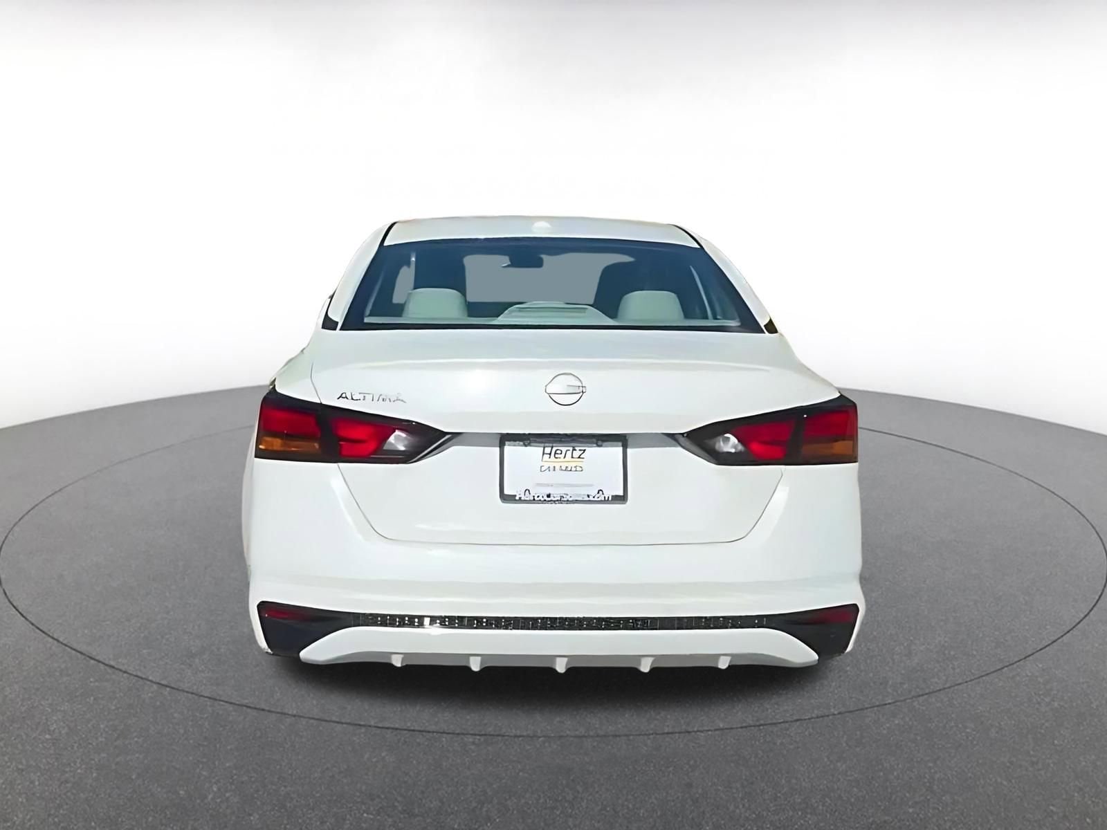 Thumbnail: 2025 Nissan Altima - 12