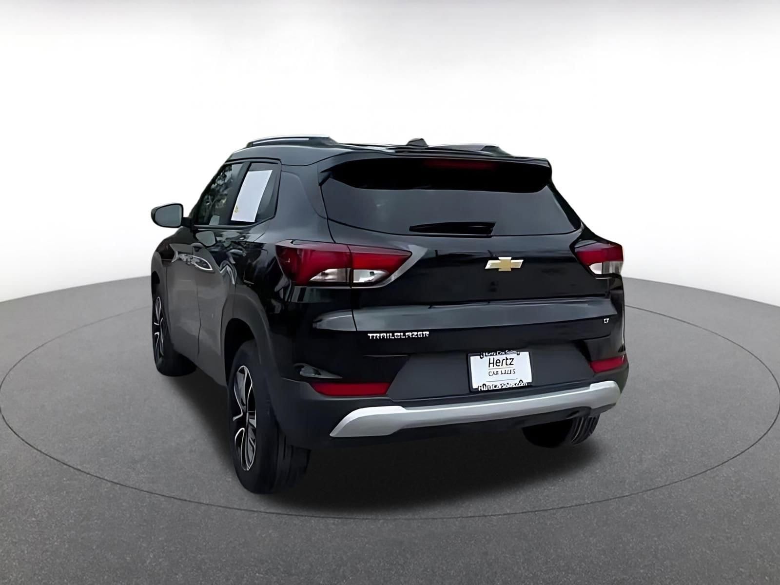 Thumbnail: 2025 Chevrolet TrailBlazer - 11