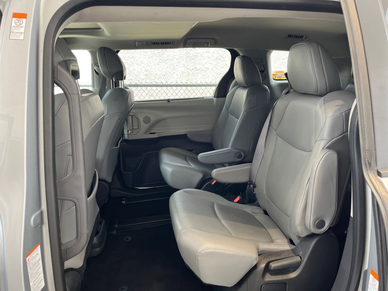 Thumbnail: 2024 Toyota Sienna - 26