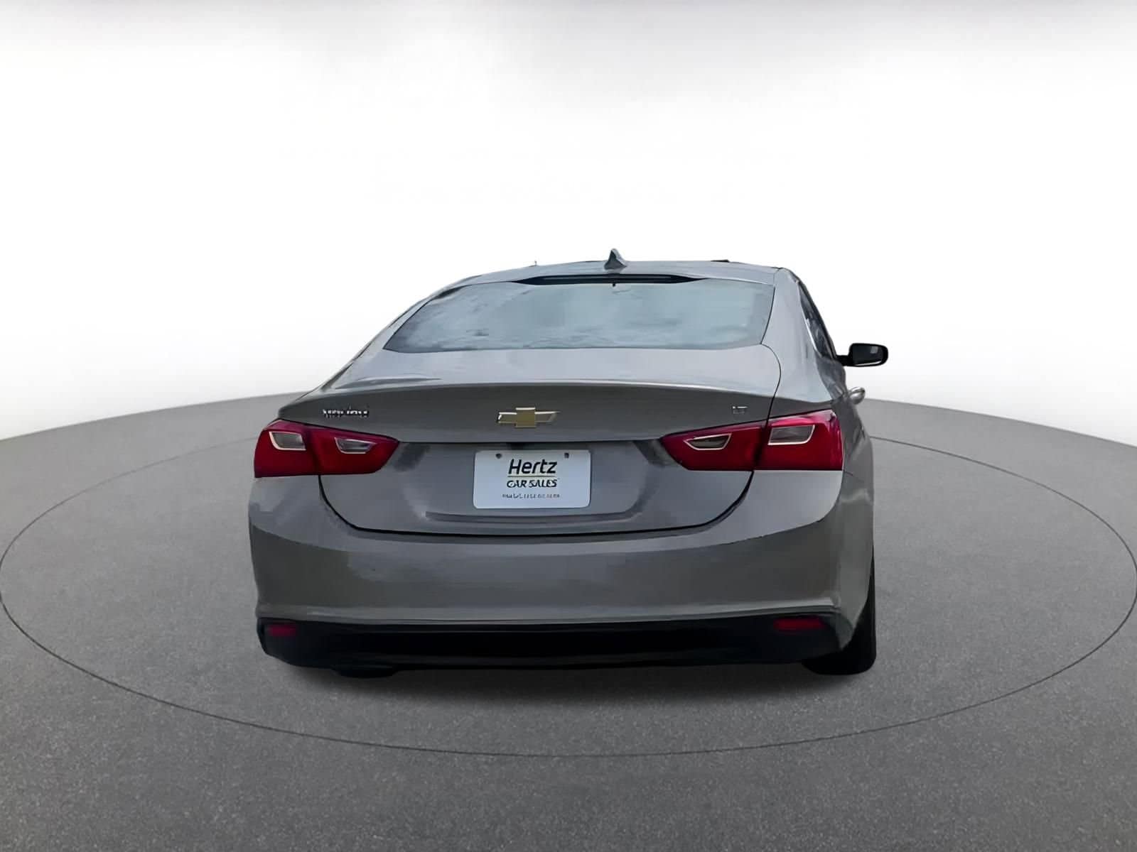 Thumbnail: 2023 Chevrolet Malibu - 11