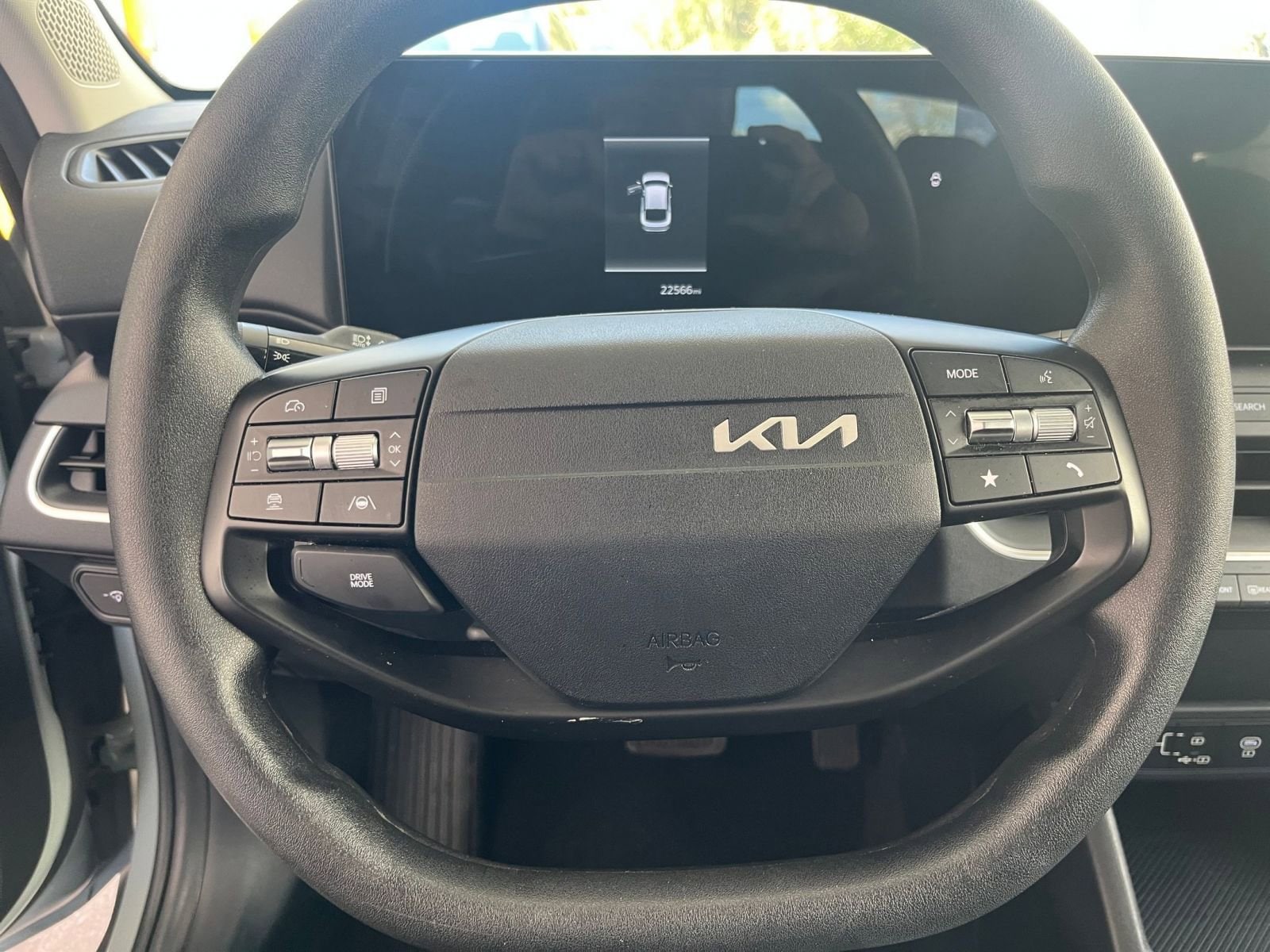 Thumbnail: 2025 Kia K4 - 27