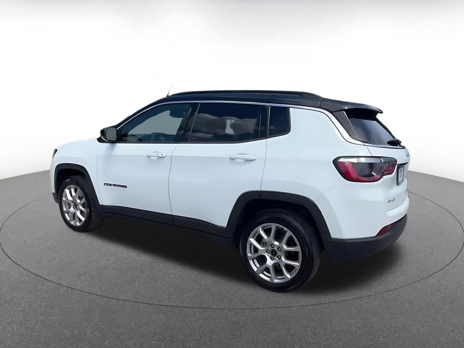 Thumbnail: 2025 Jeep Compass - 10