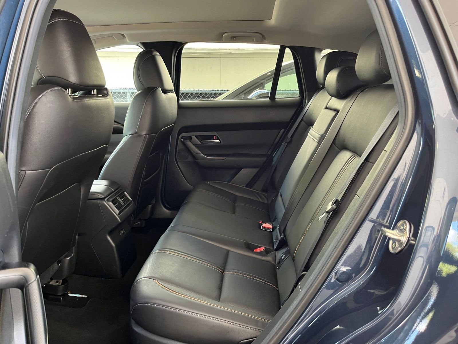 Thumbnail: 2025 Mazda CX-50 - 27