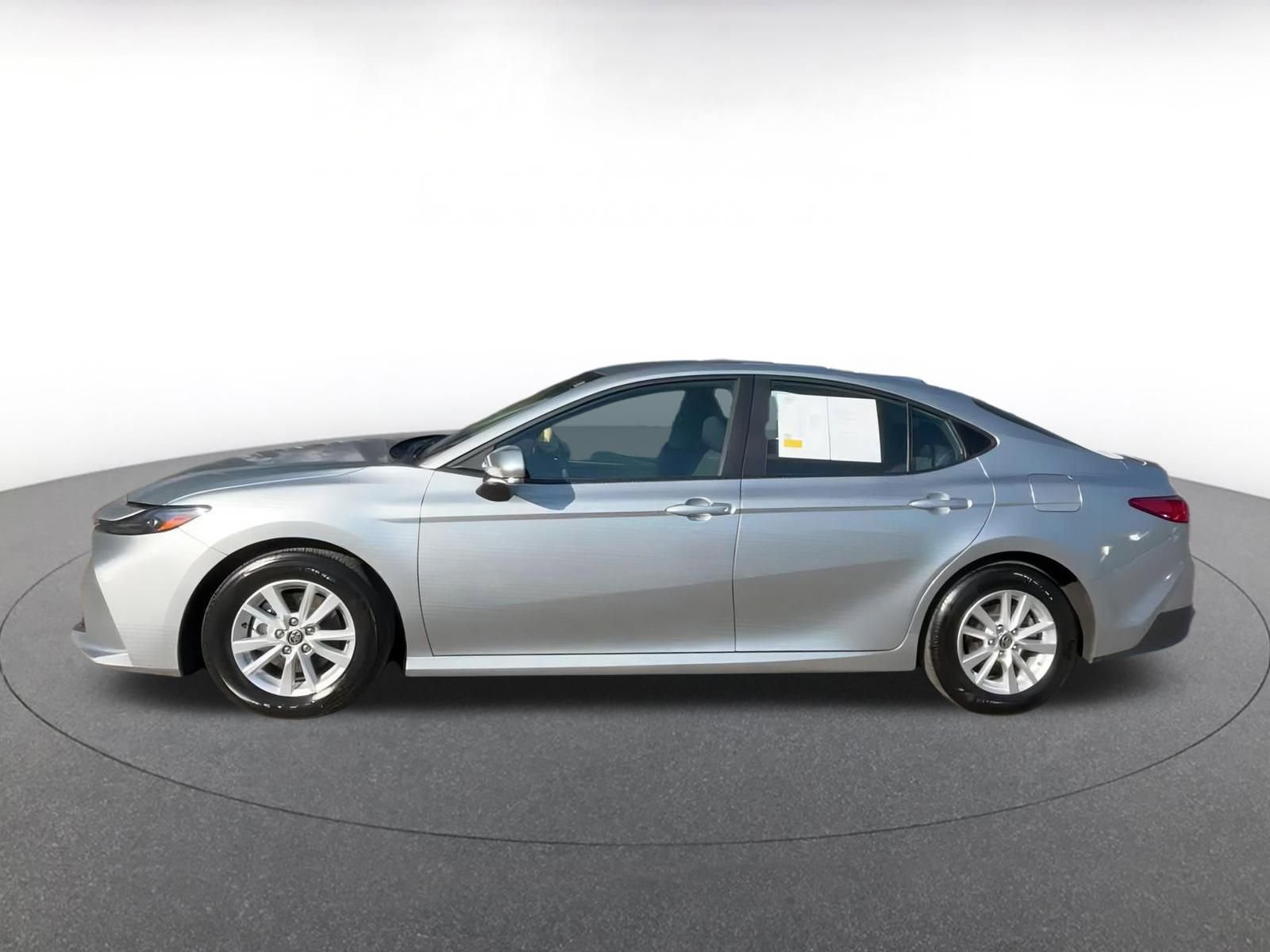 Thumbnail: 2025 Toyota Camry - 8