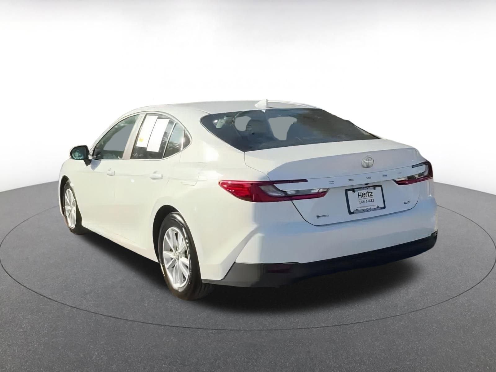 Thumbnail: 2025 Toyota Camry - 10