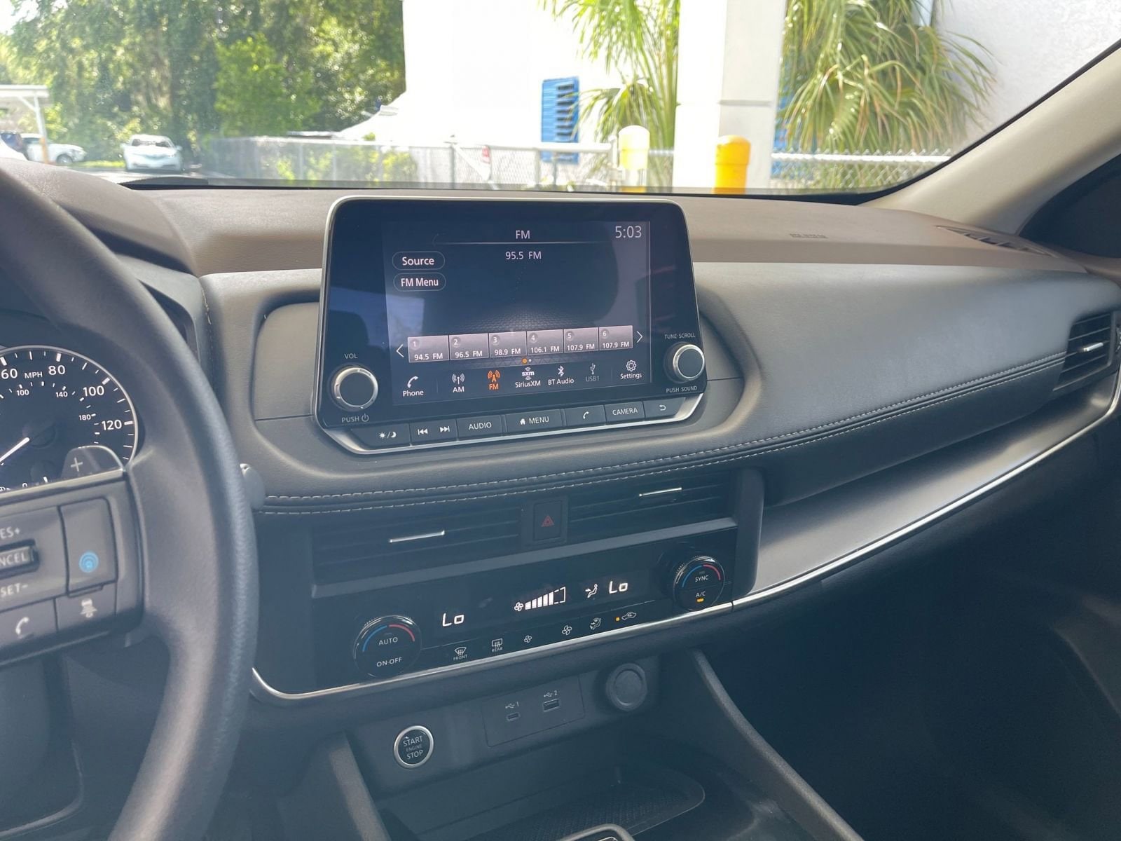 2023 Nissan Rogue SV 18