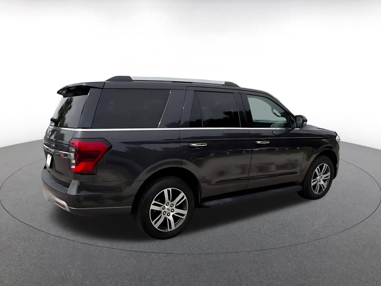 Thumbnail: 2024 Ford Expedition - 15