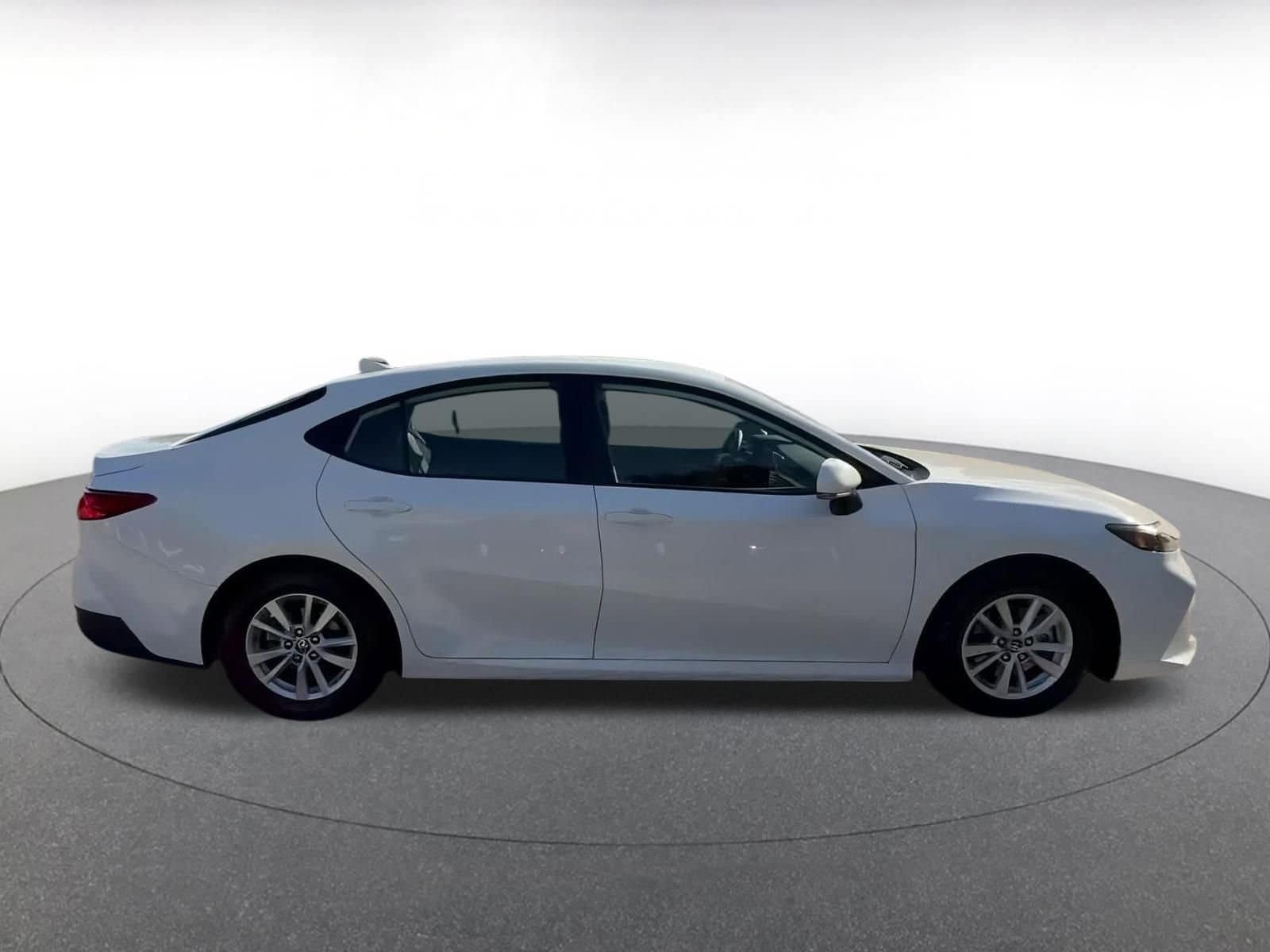 Thumbnail: 2025 Toyota Camry - 15