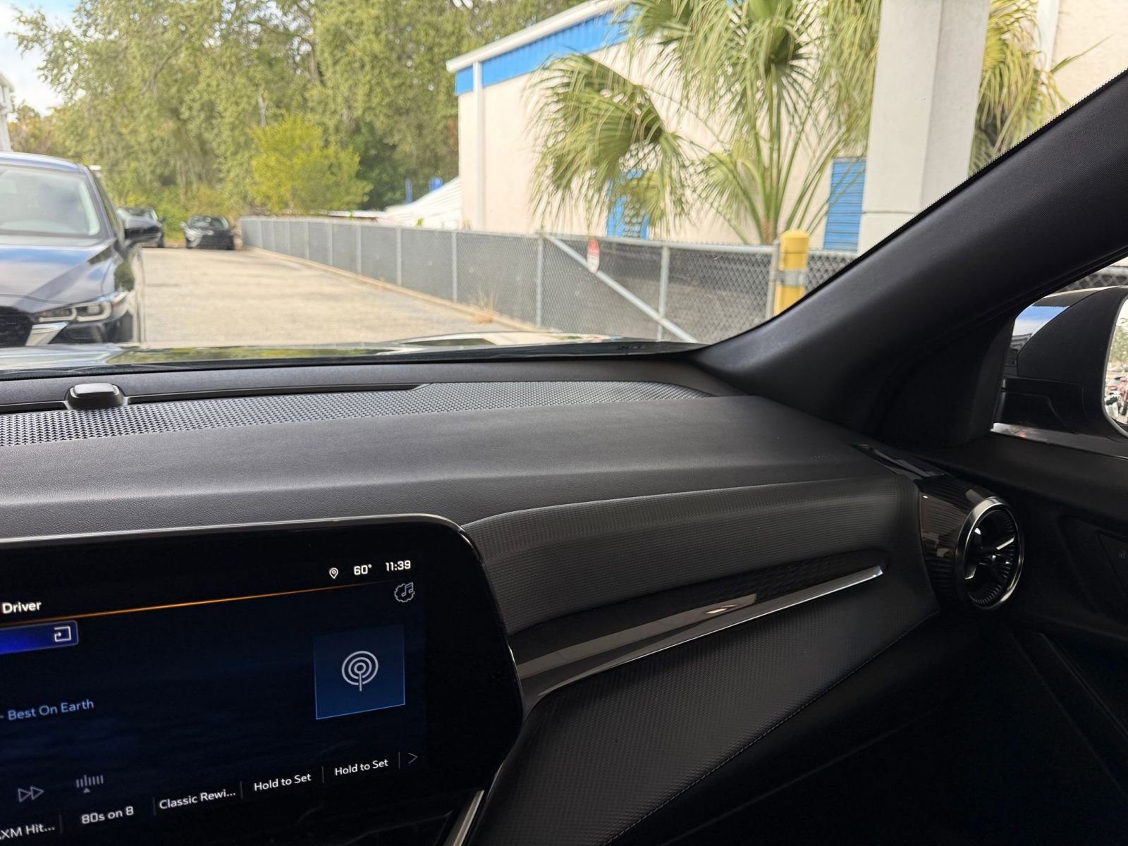 Thumbnail: 2025 Chevrolet Equinox - 35