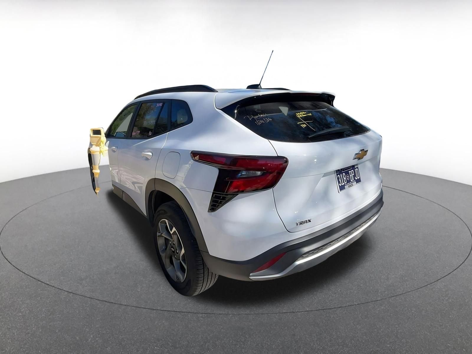 Thumbnail: 2025 Chevrolet Trax - 3