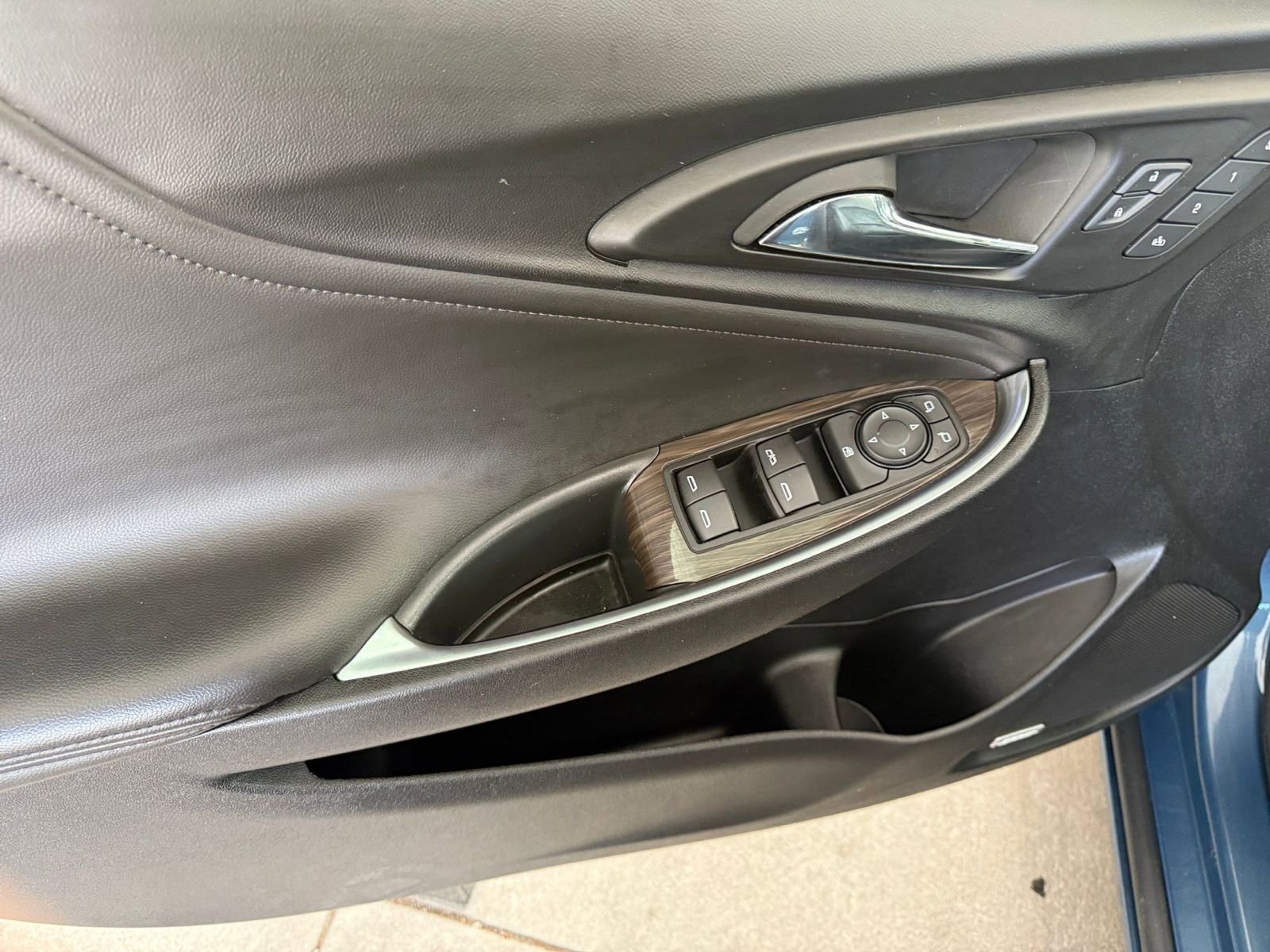 Thumbnail: 2024 Chevrolet Malibu - 20