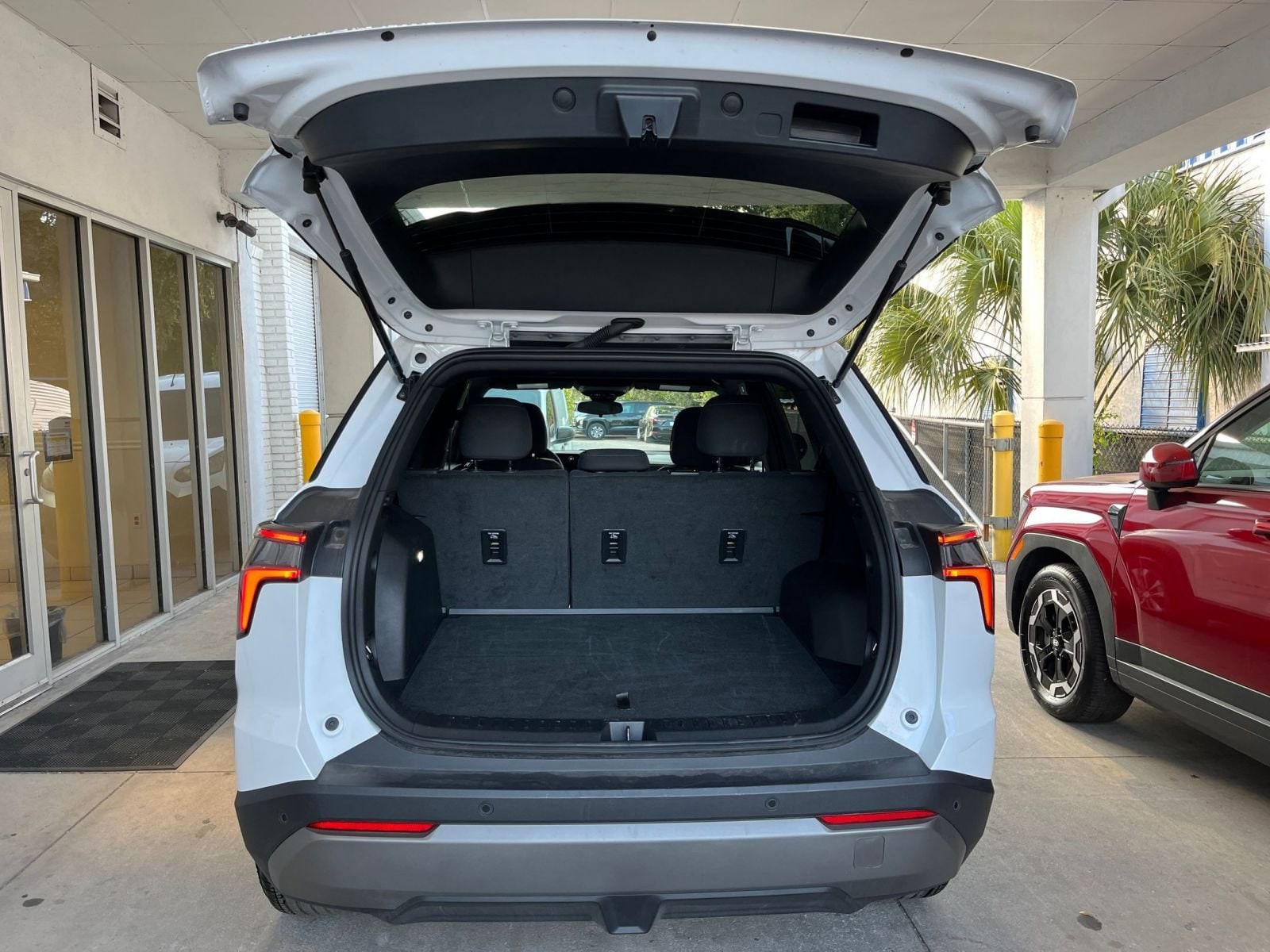 Thumbnail: 2025 Chevrolet Equinox - 31