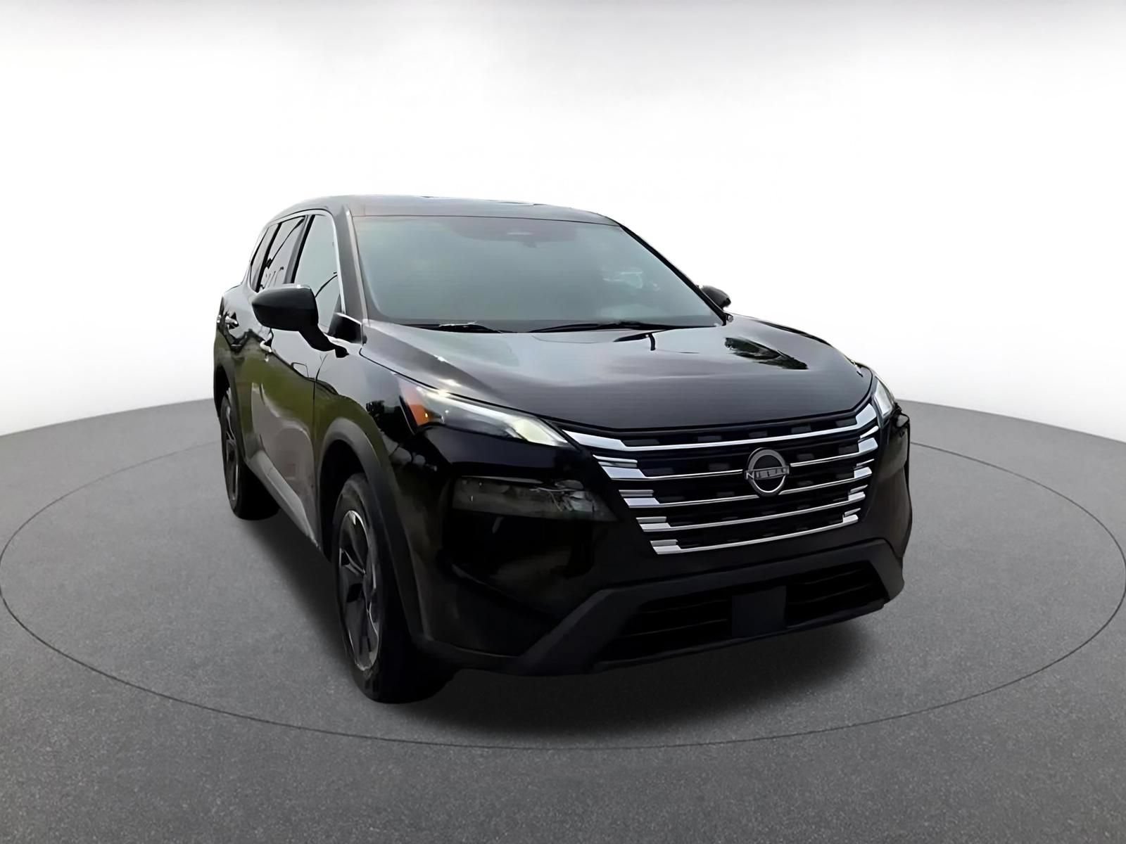 Thumbnail: 2025 Nissan Rogue - 3