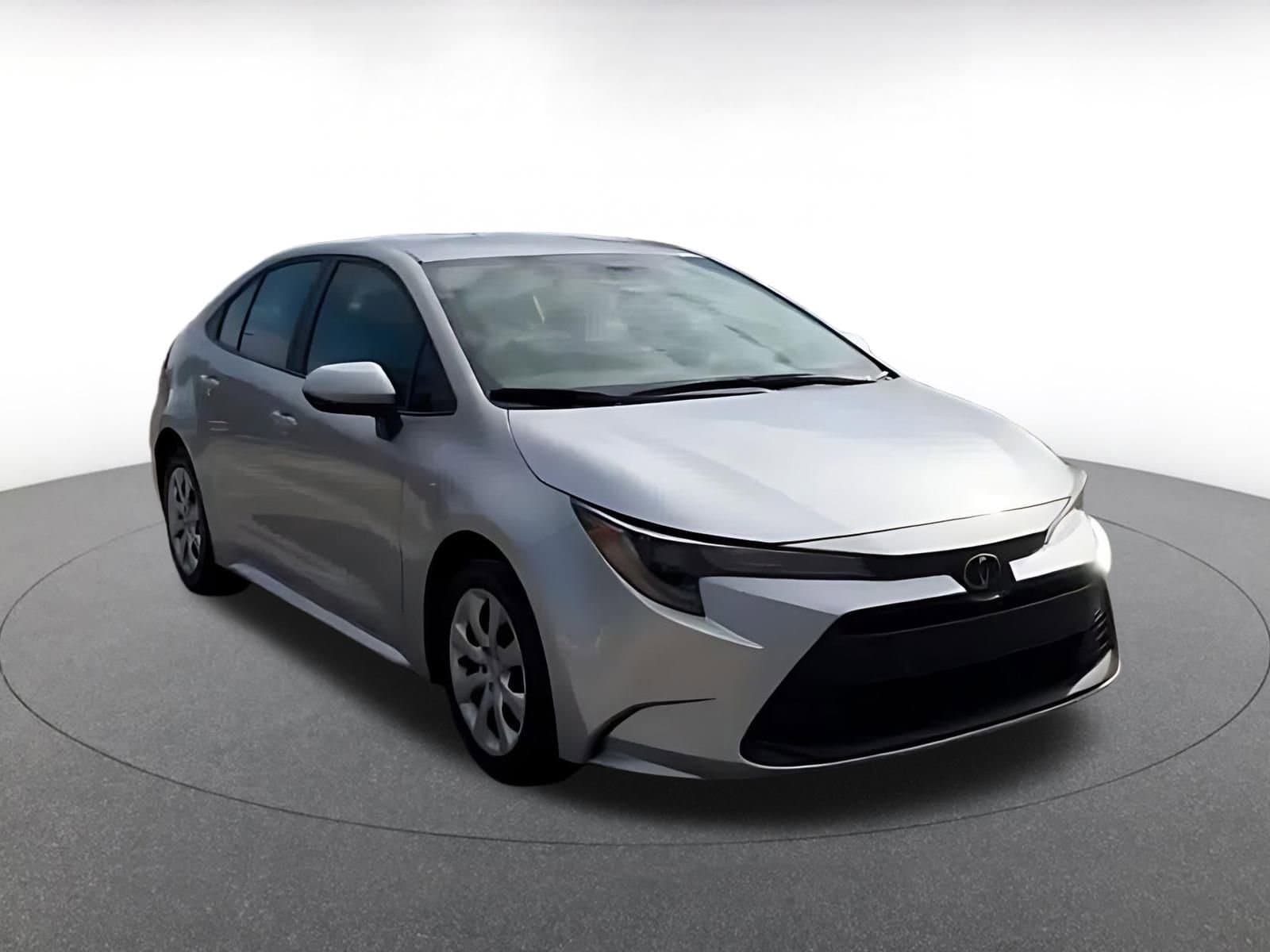 Thumbnail: 2025 Toyota Corolla - 3