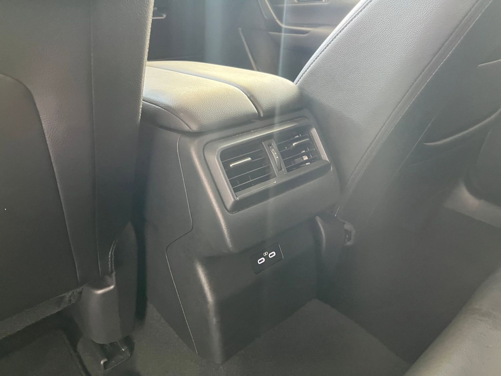 Thumbnail: 2025 Mazda CX-50 - 24