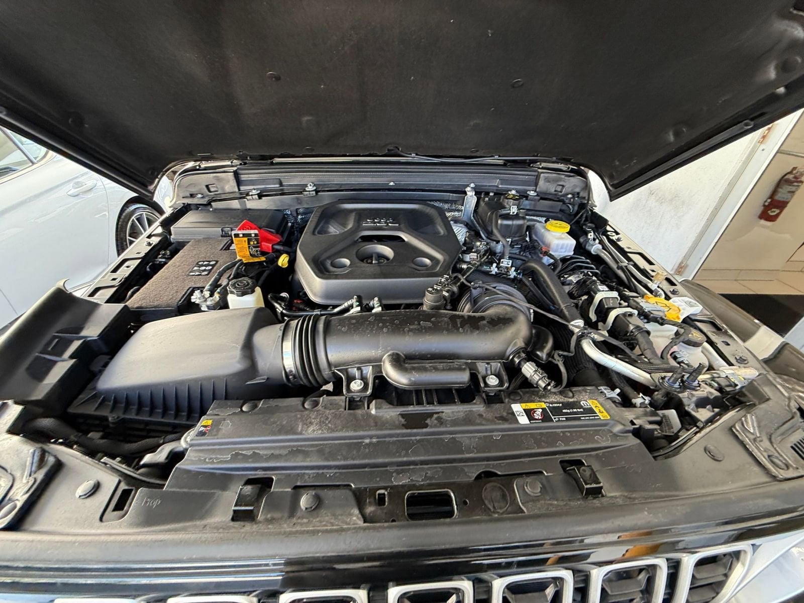 Thumbnail: 2025 Jeep Wrangler - 32