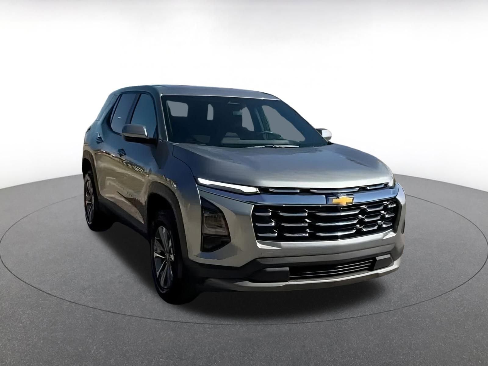 Thumbnail: 2025 Chevrolet Equinox - 3