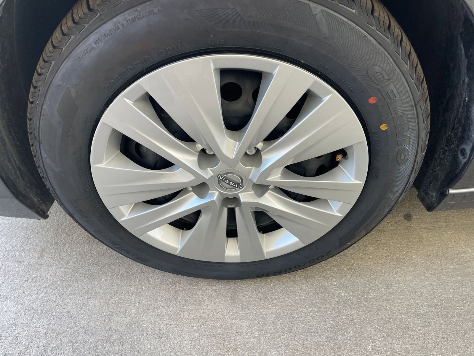 Thumbnail: 2025 Nissan Sentra - 30