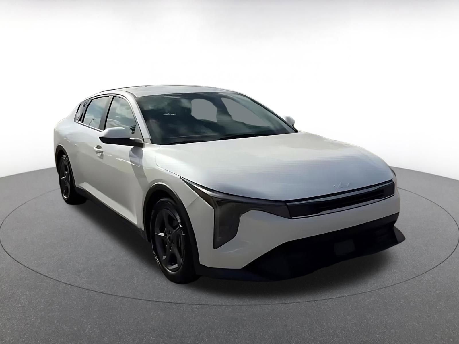 Thumbnail: 2025 Kia K4 - 3