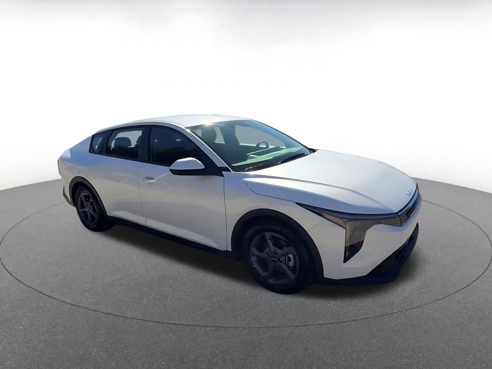 Thumbnail: 2025 Kia K4 - 2