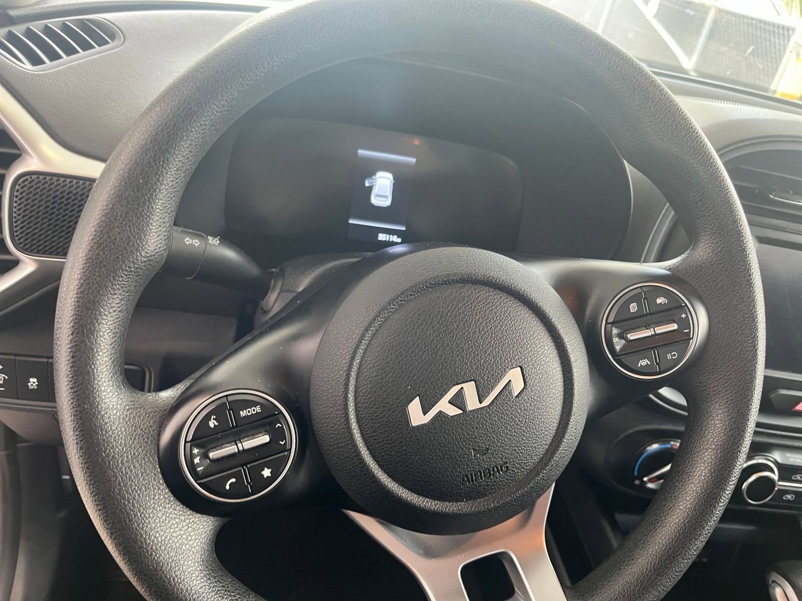 Thumbnail: 2025 Kia Soul - 25