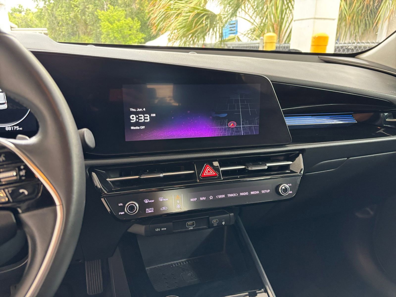 Thumbnail: 2024 Kia Niro - 20