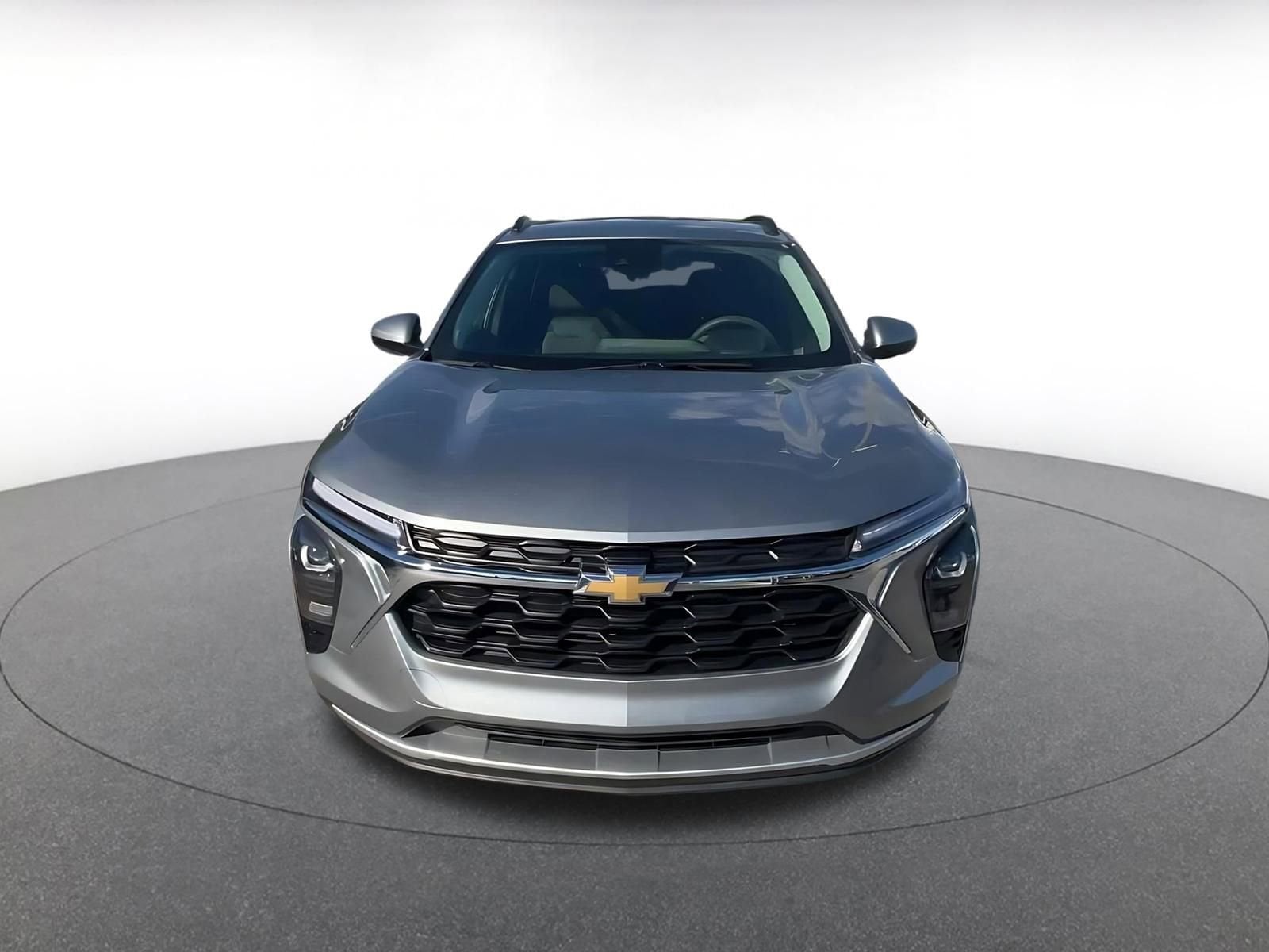 Thumbnail: 2025 Chevrolet Trax - 4