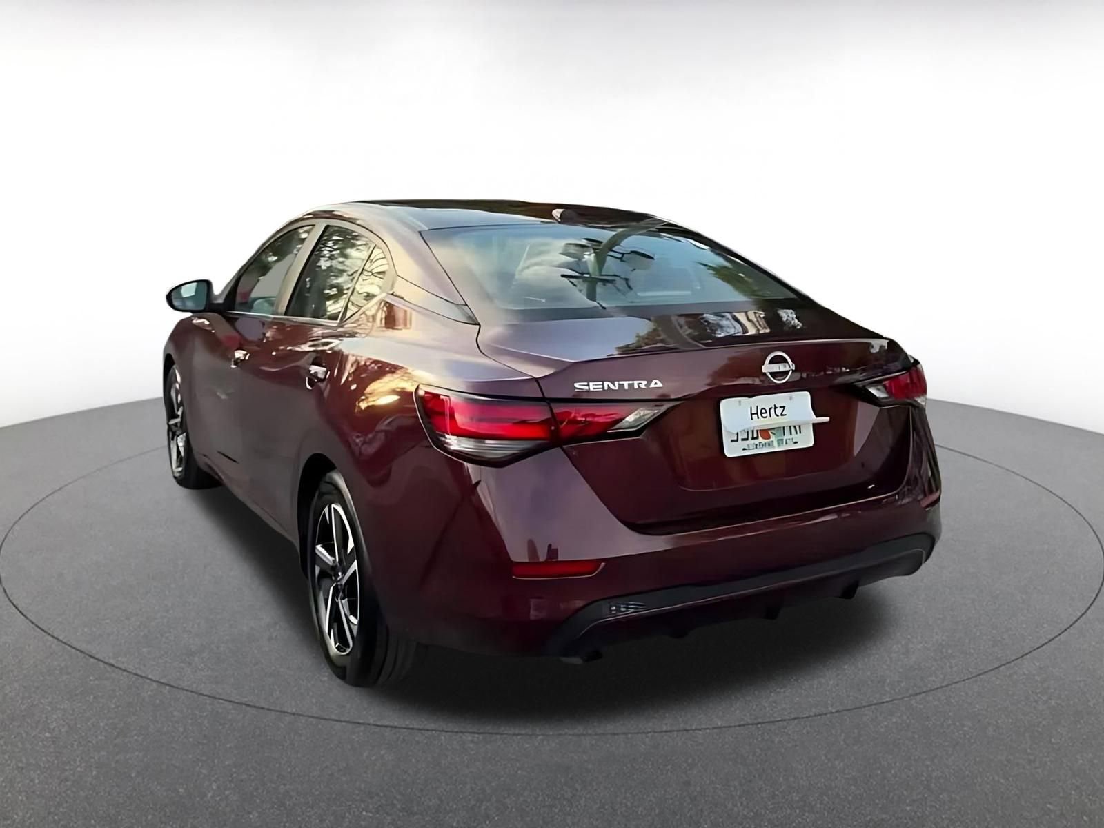 Thumbnail: 2025 Nissan Sentra - 10