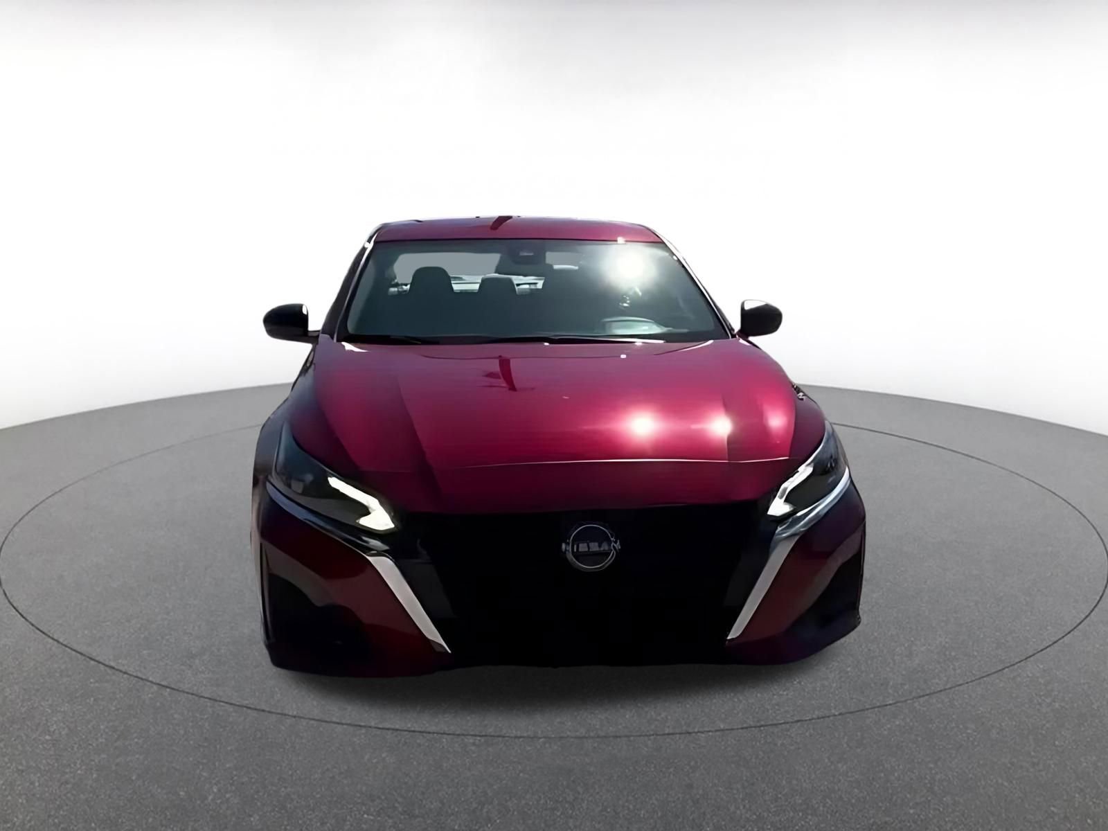 Thumbnail: 2025 Nissan Altima - 11