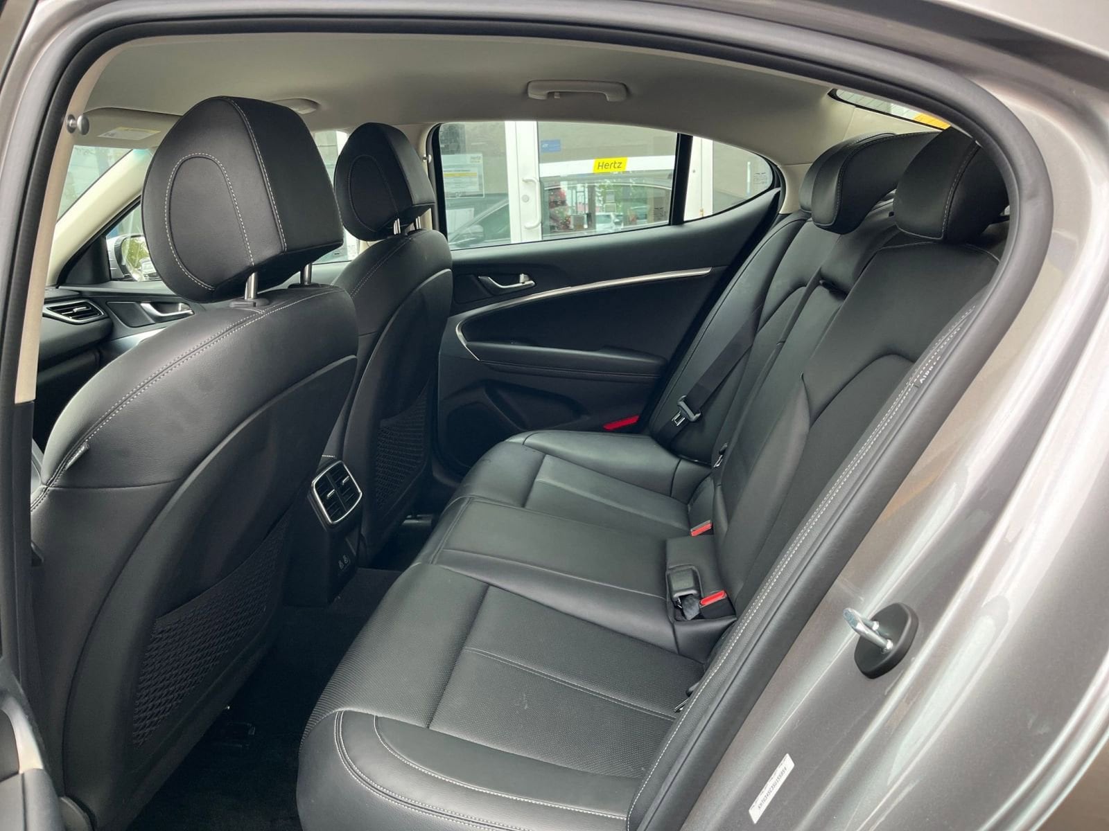 Thumbnail: 2025 Genesis G70 - 25